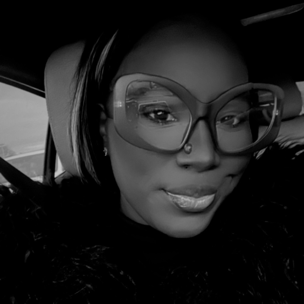 Meet your Posher, Shalea